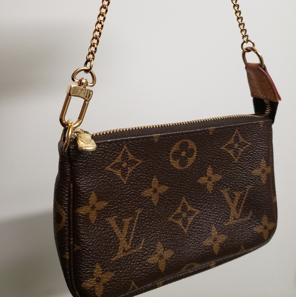 Authentic LV monogram mini pochette accessories